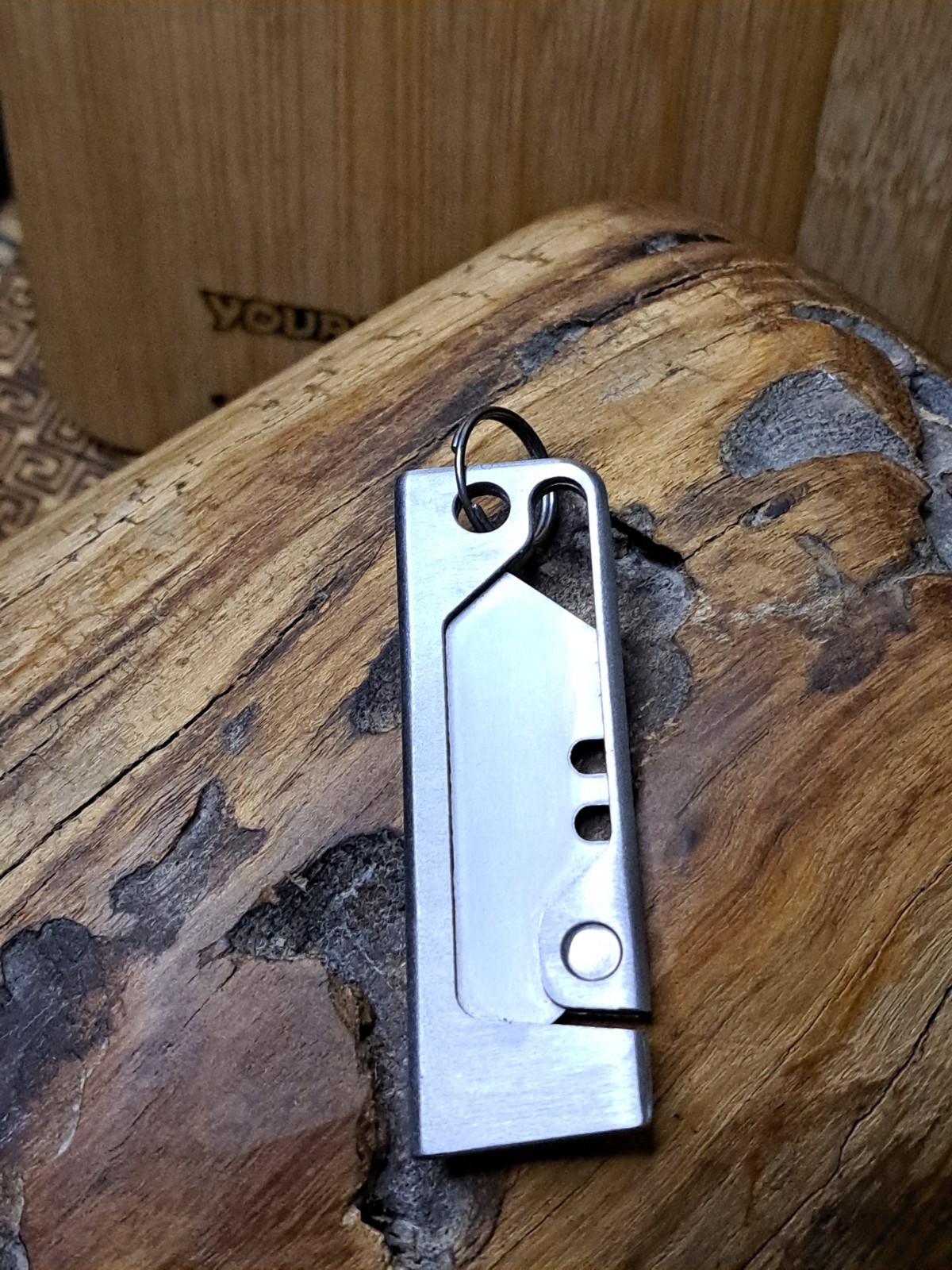 Minimalist Stainless Steel Keychain Utility Knife