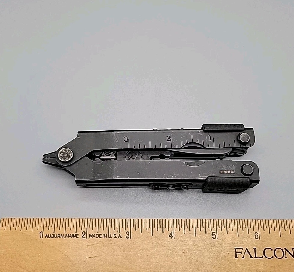 Gerber MP600Multiplier Multi-Tool – Needle Nose Carbide Cutter Pliers