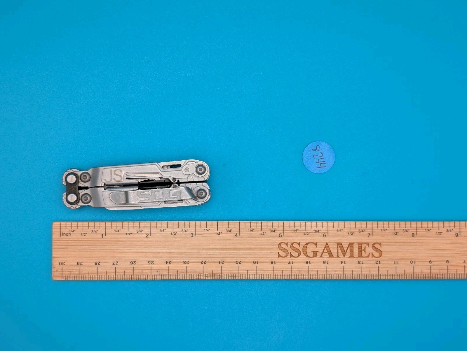 SOG PowerPint Tool Compact Lightweight Silver Multi-Tool!