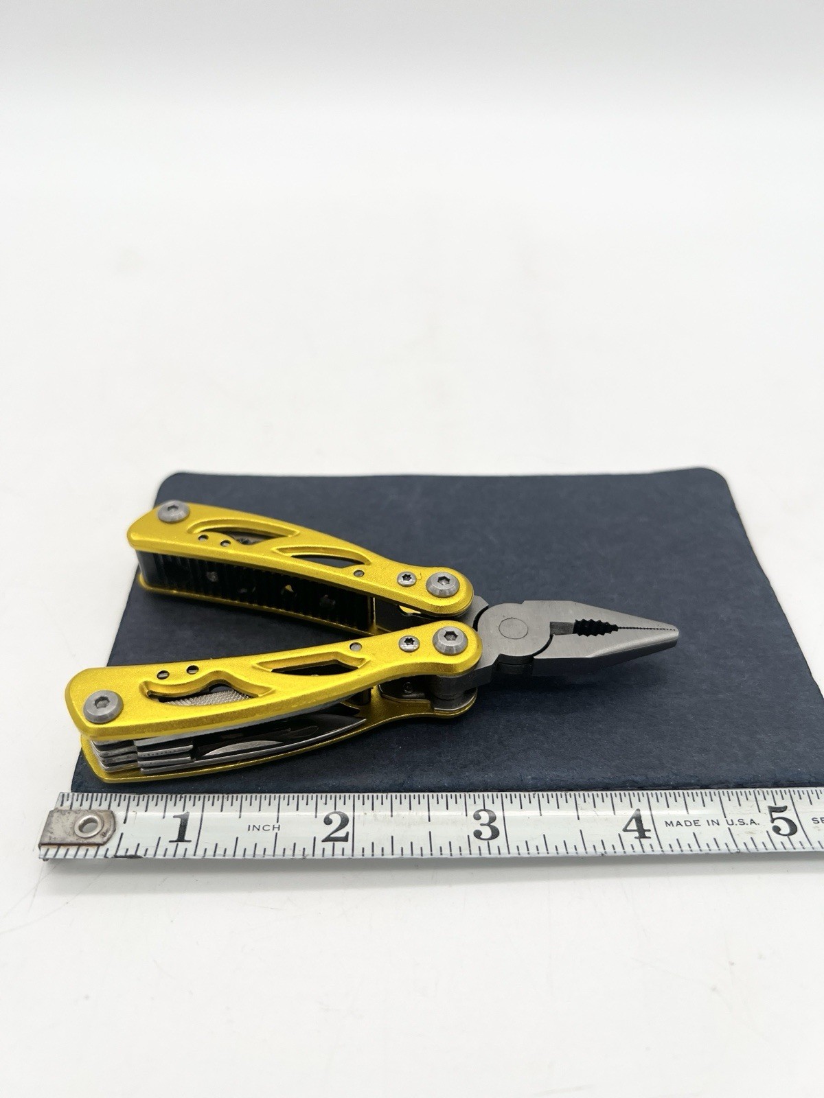 Stanley STHT0-70648 Mini Multi Tool Pliers Folding EDC Knife Screwdriver Yellow