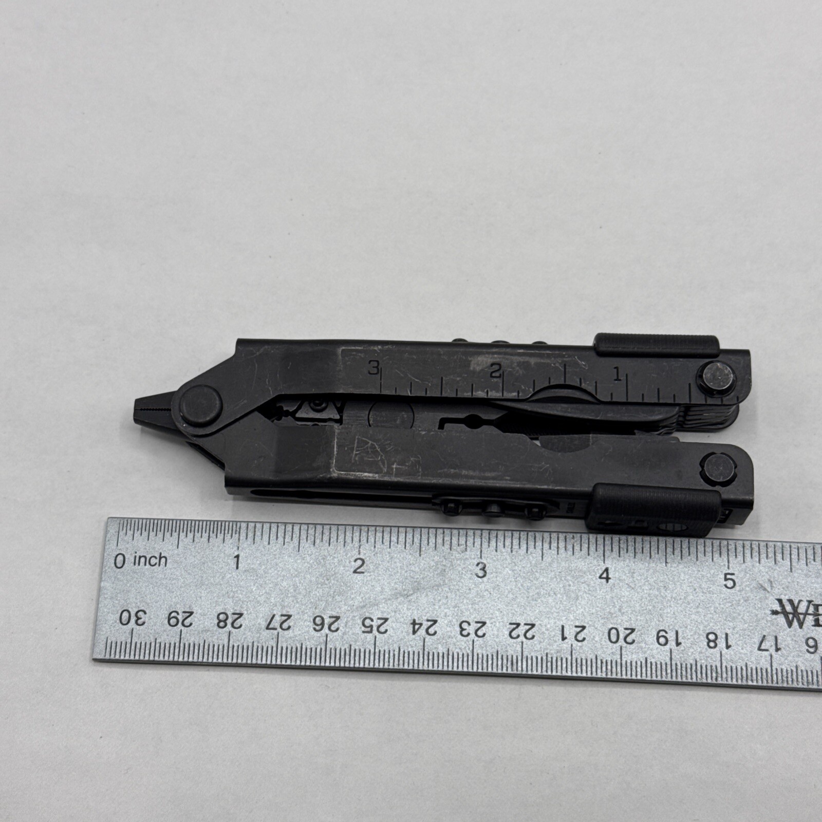 Gerber MP 600, Carbide Cutters, Needlenose – Black