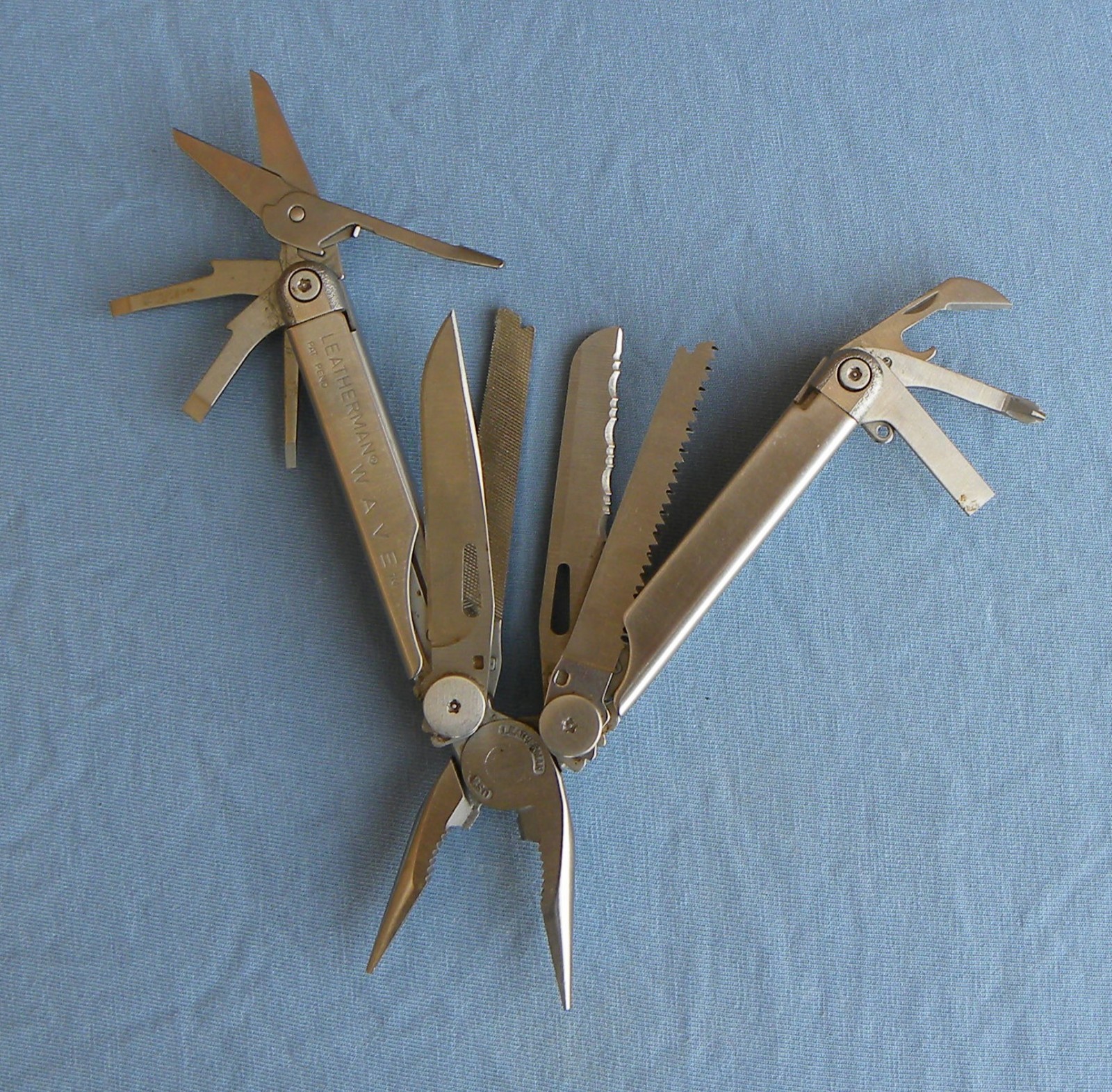 Leatherman Tool Wave w/Leather Sheath Multi-Tool, 07/00