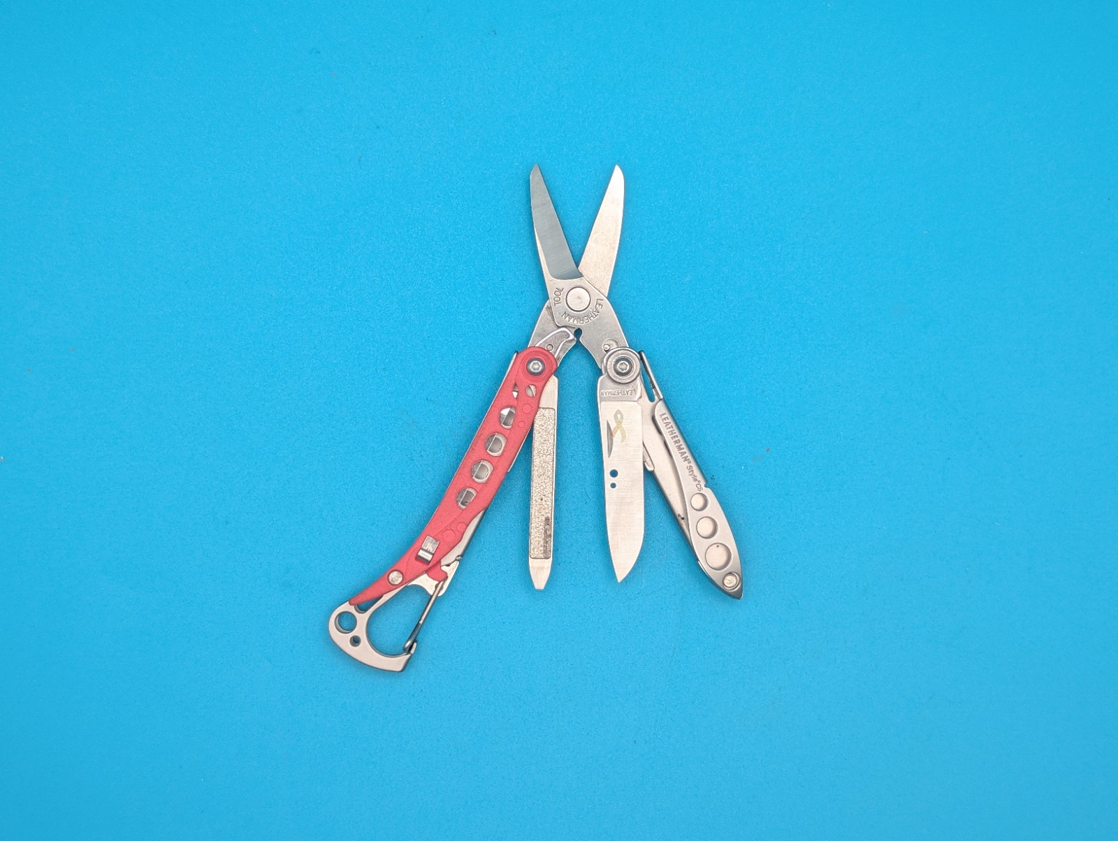 Leatherman Style CS Pink Multi-Tool! FAST SHIPPING!