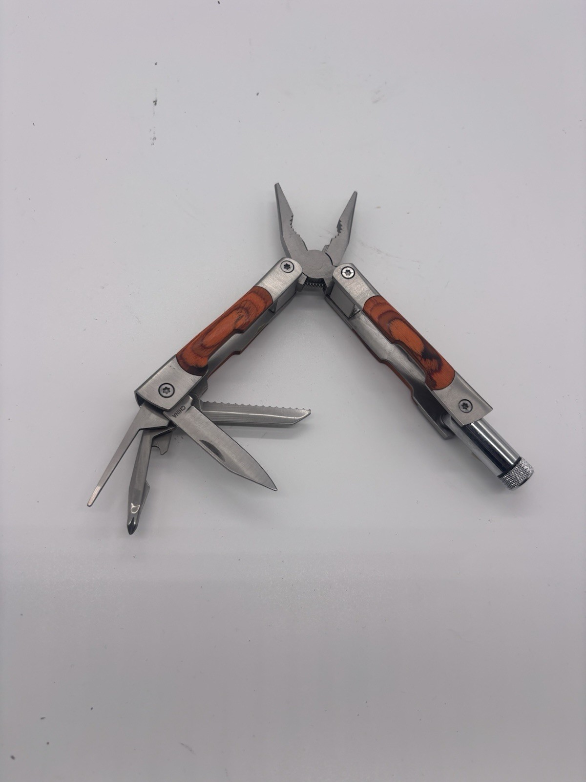 NRA Multi Tool – 4.5″ With Sheaf – Pliers, Knife, Can Opener & More – CLEAN