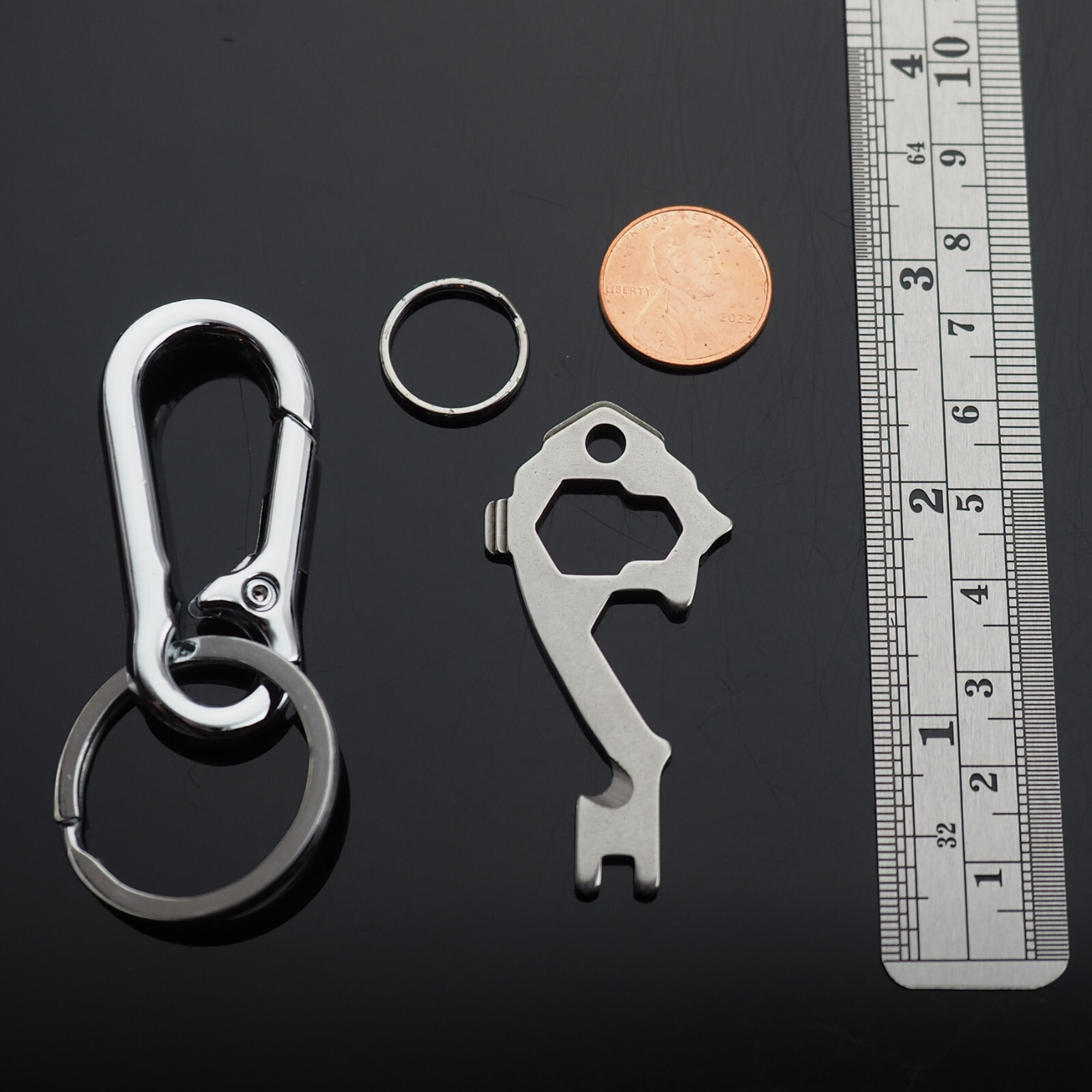 20in1 Keychain Multi Tool Crowbar Screwdriver Hex Survival EDC Carabiner Cilp