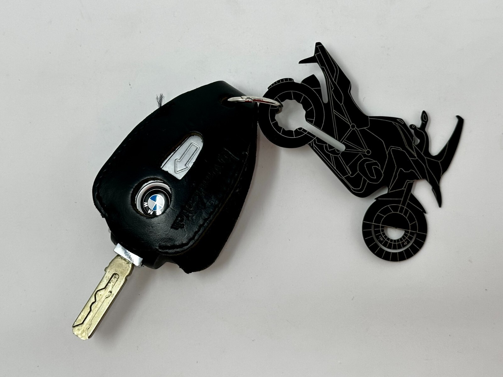 BMW Motorrad R1200 GS R1250 GS R1200GSA R1250GSA pocket multi tool keychain