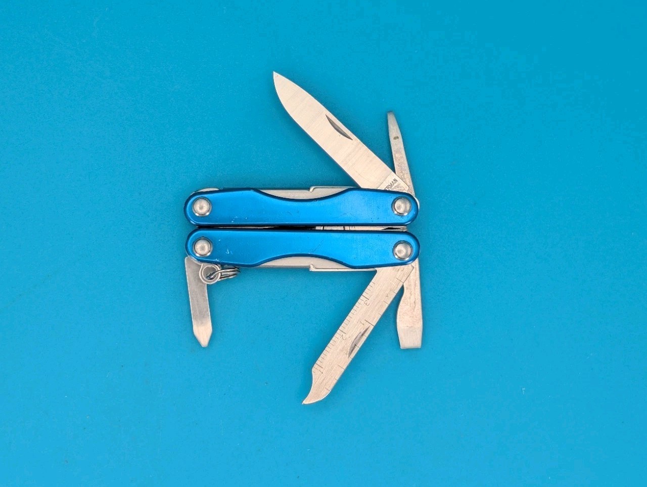 Leatherman Squirt S4 Multi-Tool, Key Ring, Retired, BLUE!