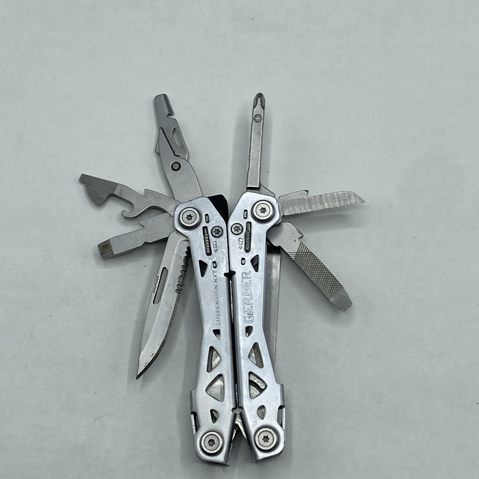 Gerber Suspension NXT & Paraframe I Knife Combo – Silver