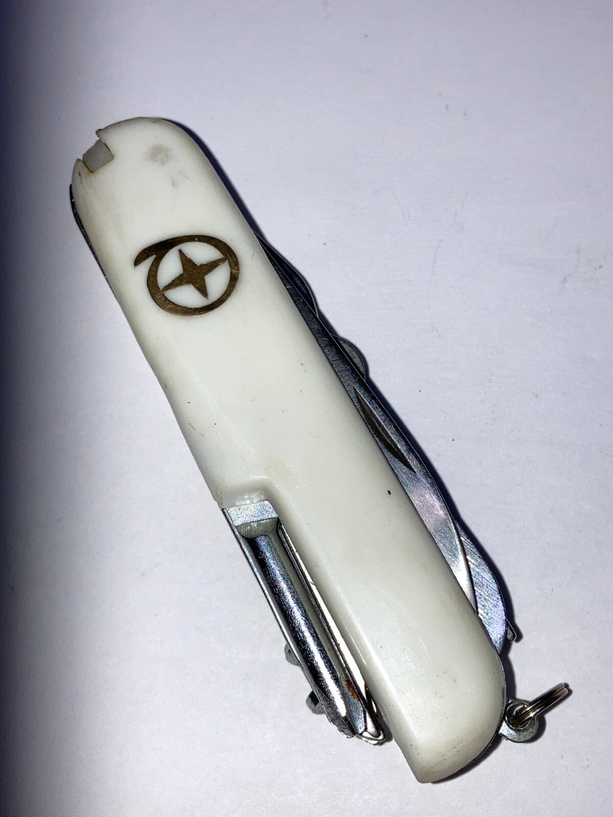 13-Function White Camping Knife (New, Dealer Old Stock Circa 1998) K-5011W