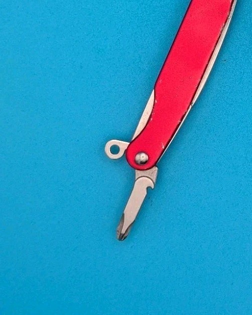 Leatherman Juice C2 Red Multi Tool! RETIRED! USED