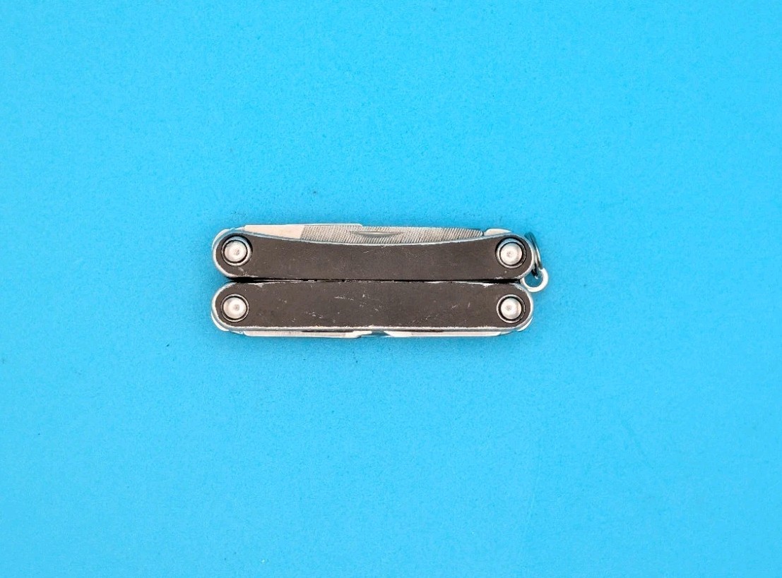 Leatherman SQUIRT PS4 Multi-Tool With Pliers Scissors Knife BLACK!