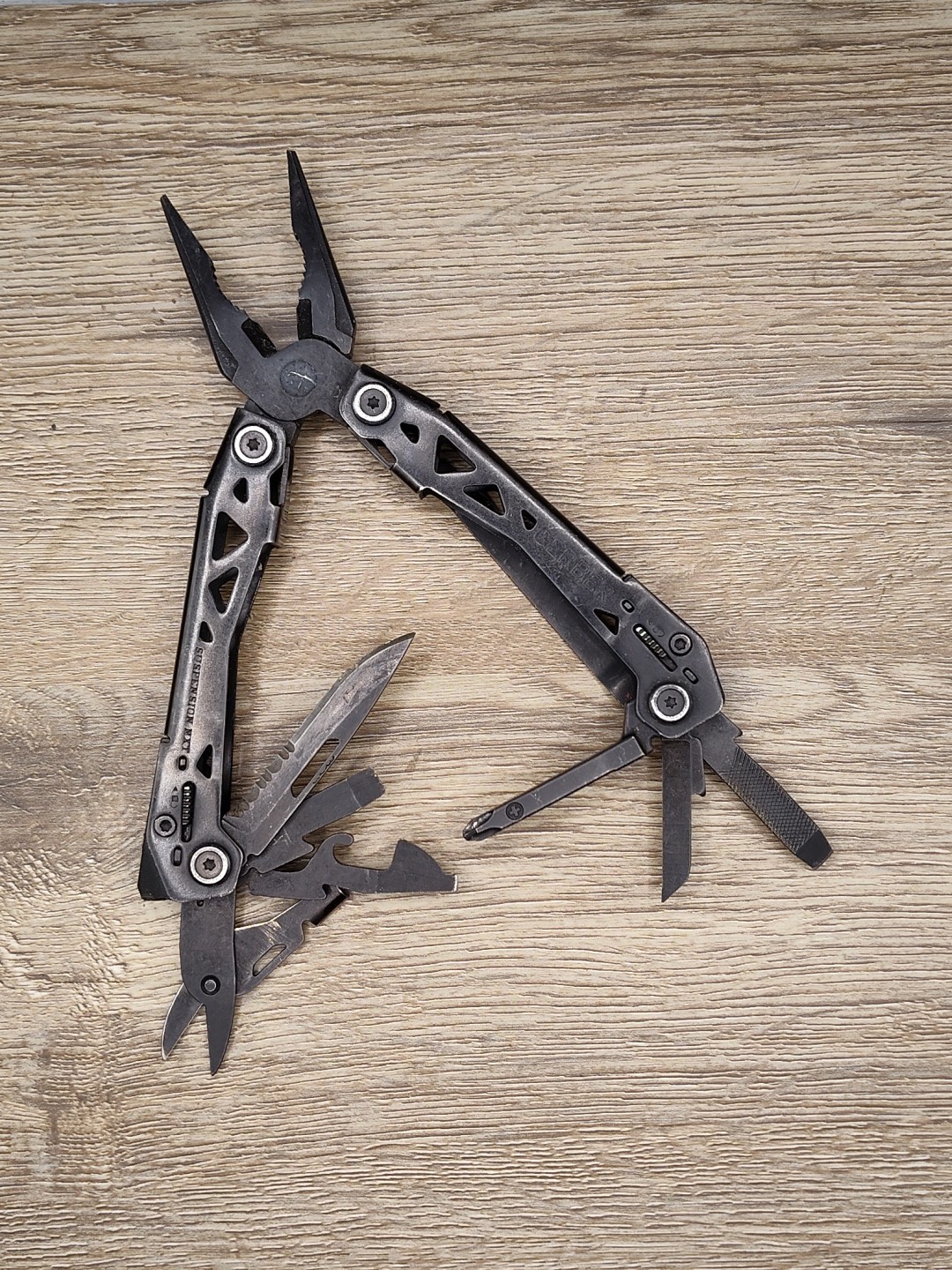 Gerber Suspension NXT Black 9 Tool Multi-Tool Pliers Used