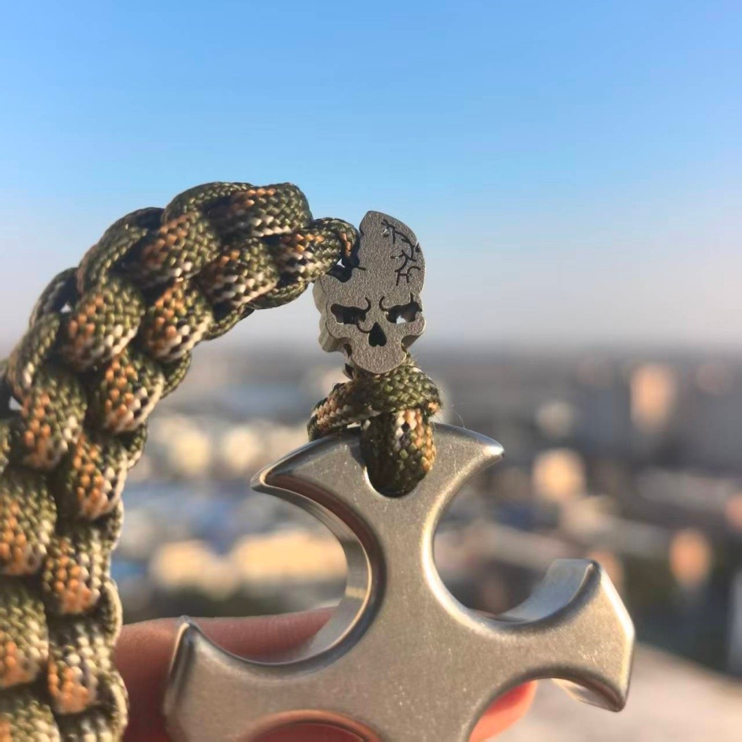 Cross/SkullPendant Titanium alloy TC4 Thickened by 12mm EDC Tool.