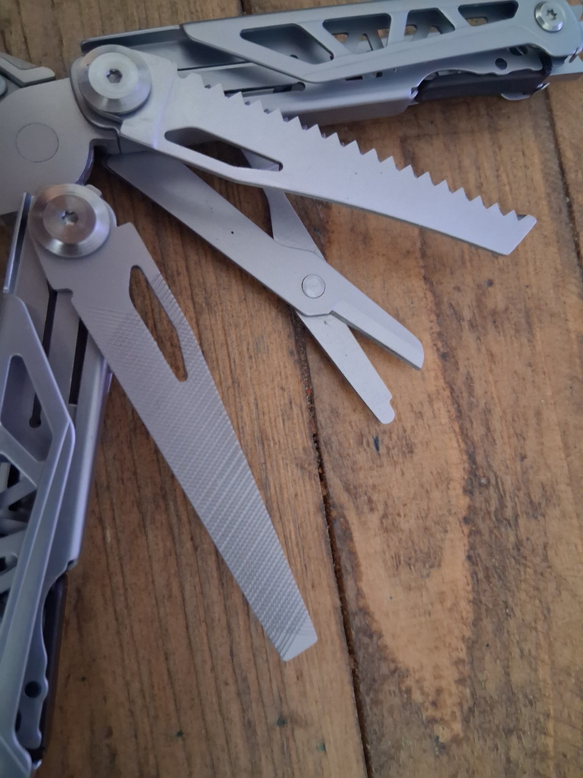 Ascent 15 in 1 Multitool Handymans Best Tool 0 stainless steel