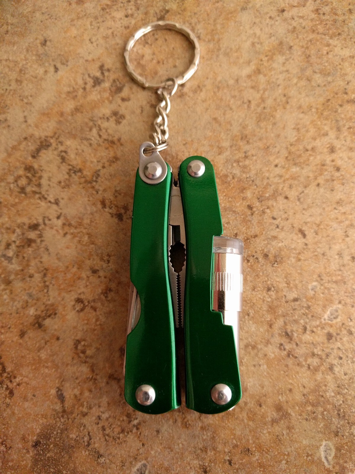 Cabelas Multi-Tool Flashlight Knife Can Opener Pliers Screwdriver Carry Pouch