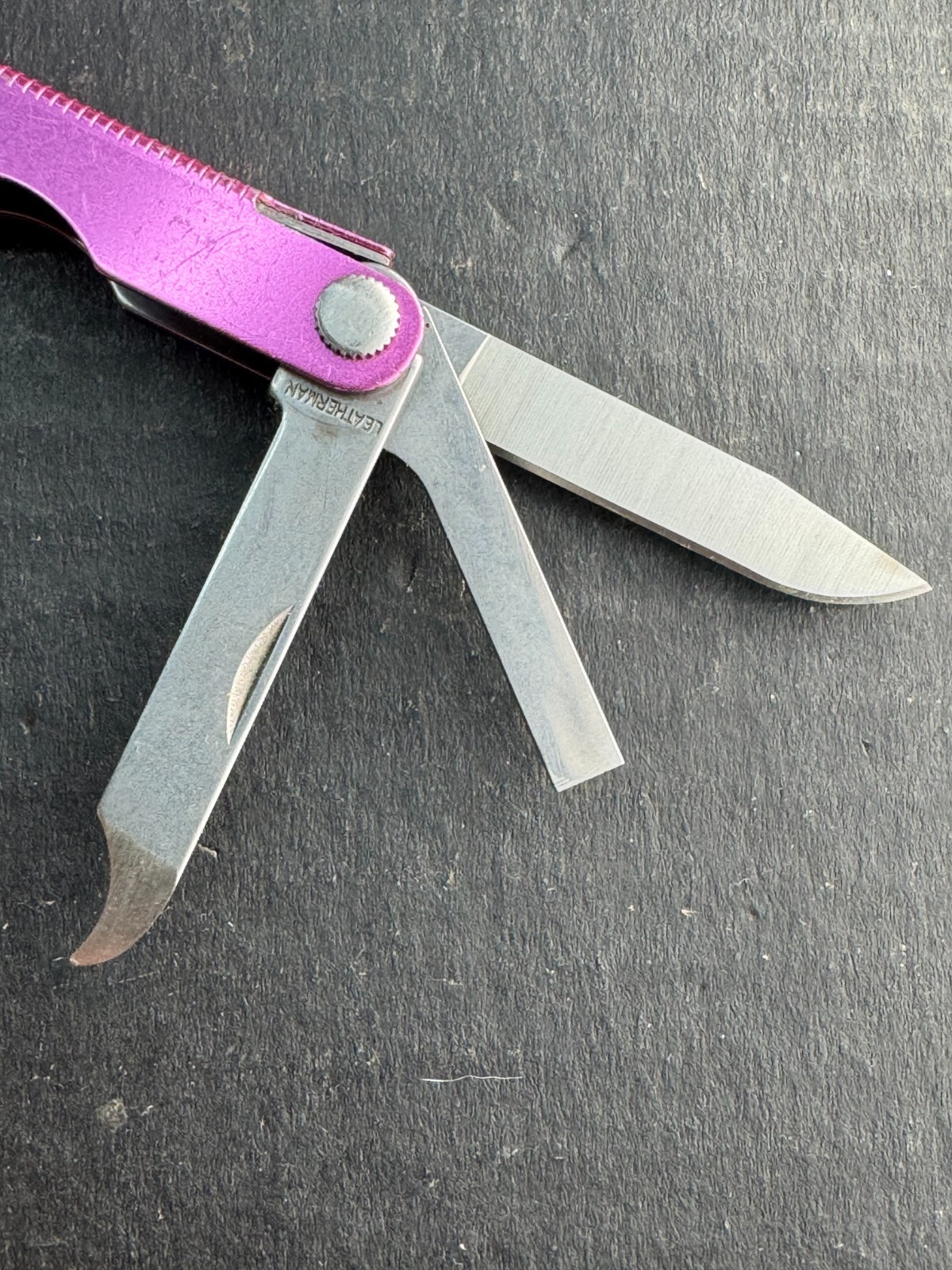 Leatherman Micra 10 in 1 Multitool Anodized Aluminum – Pink