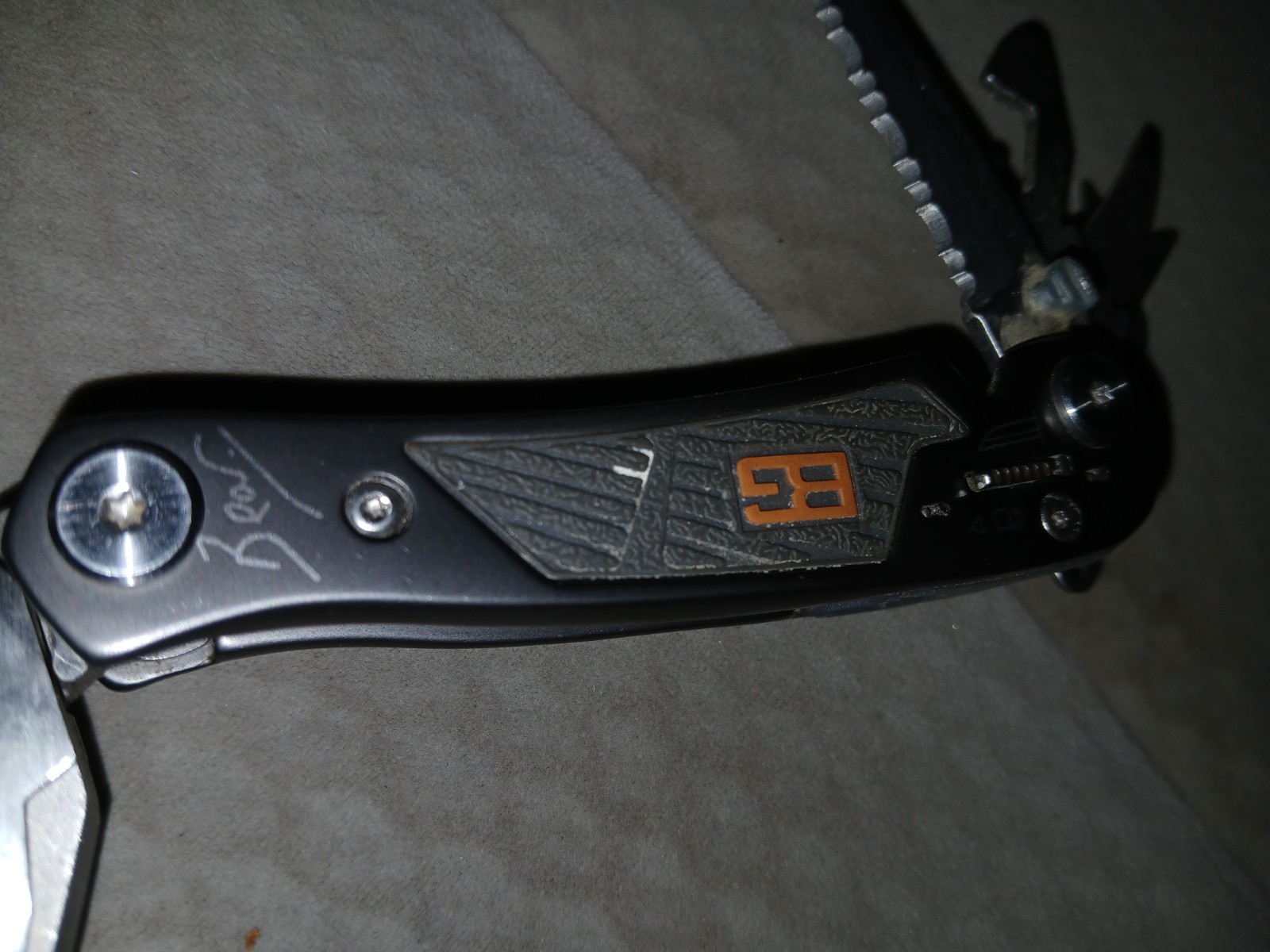 Gerber Bear Grylls Ultimate Gray Stainless Steel Multi-Tool Pliers