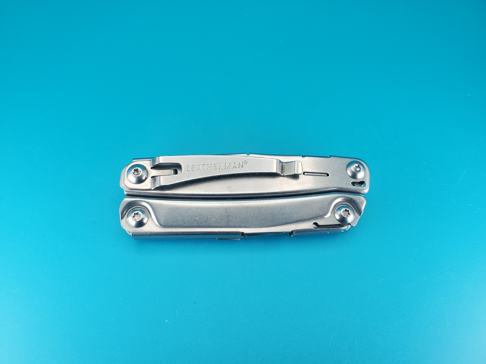 Leatherman Bolster 13 Tool Stainless Steel Multi-Tool!