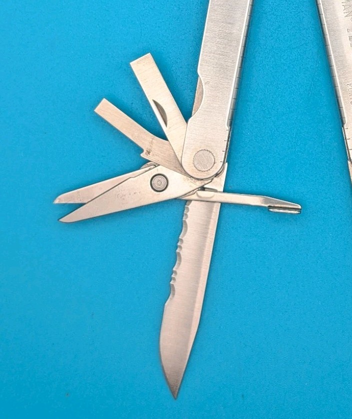 Leatherman PST 2 Multi Tool! 11/98 date stamp! Fast Shipping!
