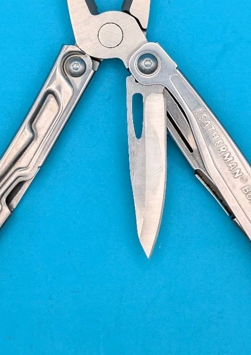 Leatherman Bolster 13 Tool Stainless Steel Multi-Tool!