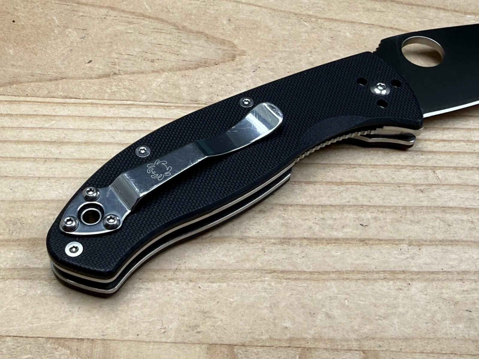Spyderco Tenacious 8Cr13MoV Straight Edge Black G-10 Blade Folding Pocket Knife