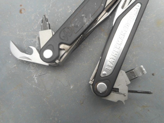 Leatherman Charge Pat Pend 154CM Multi-Tool USA With Leather Case And Bits