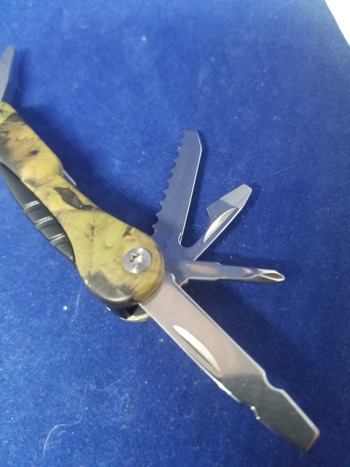 4″ 13-1 Multi-Tool Camouflage Handle with Black Sheath