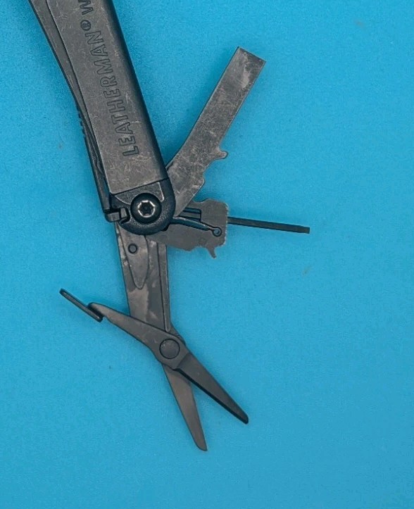 Leatherman Wave Plus + Multi-Tool! FAST SHIPPING! BLACK OXIDE!