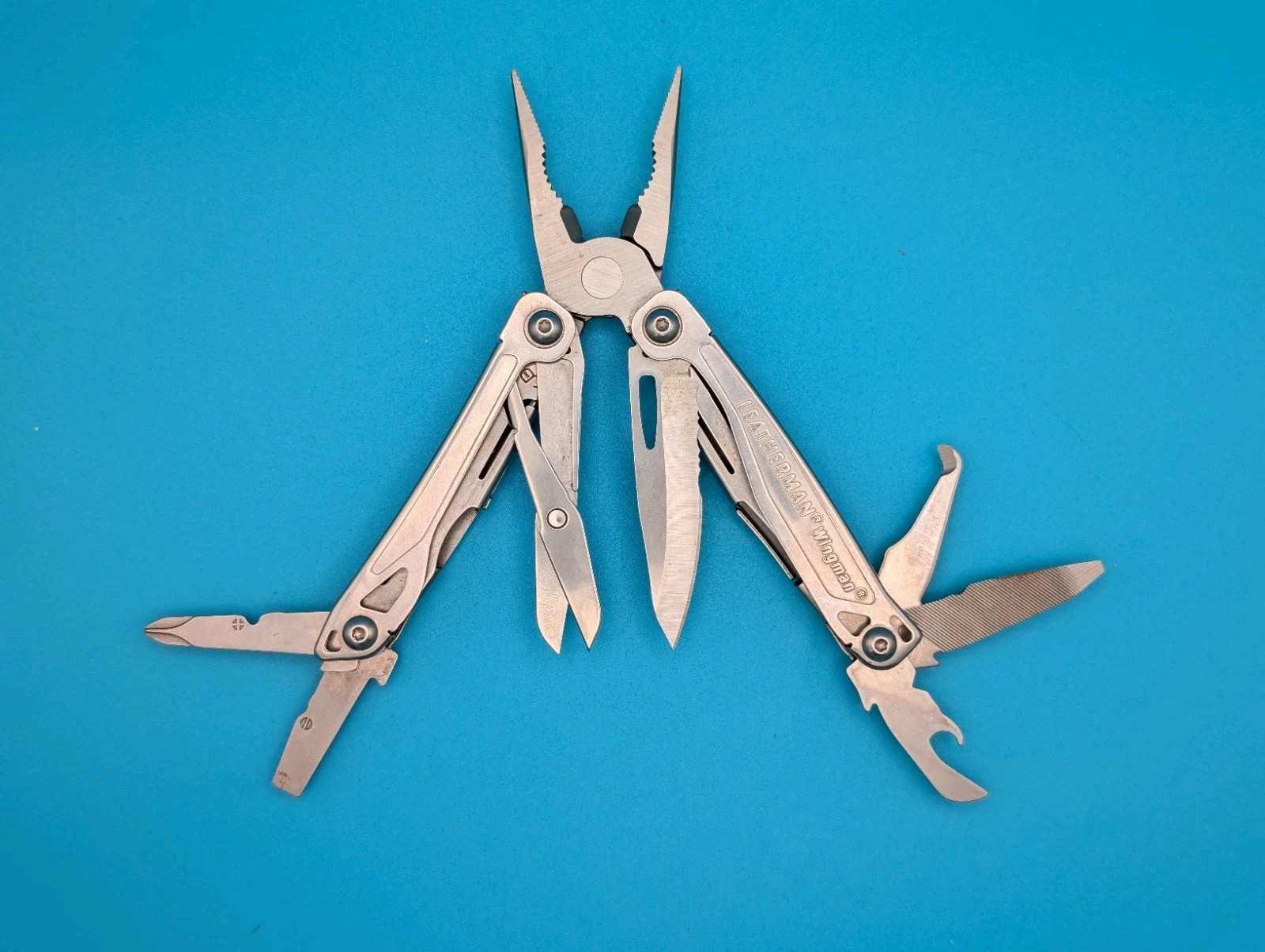 LEATHERMAN WINGMAN MULTI-TOOL! FAST SHIPPING!