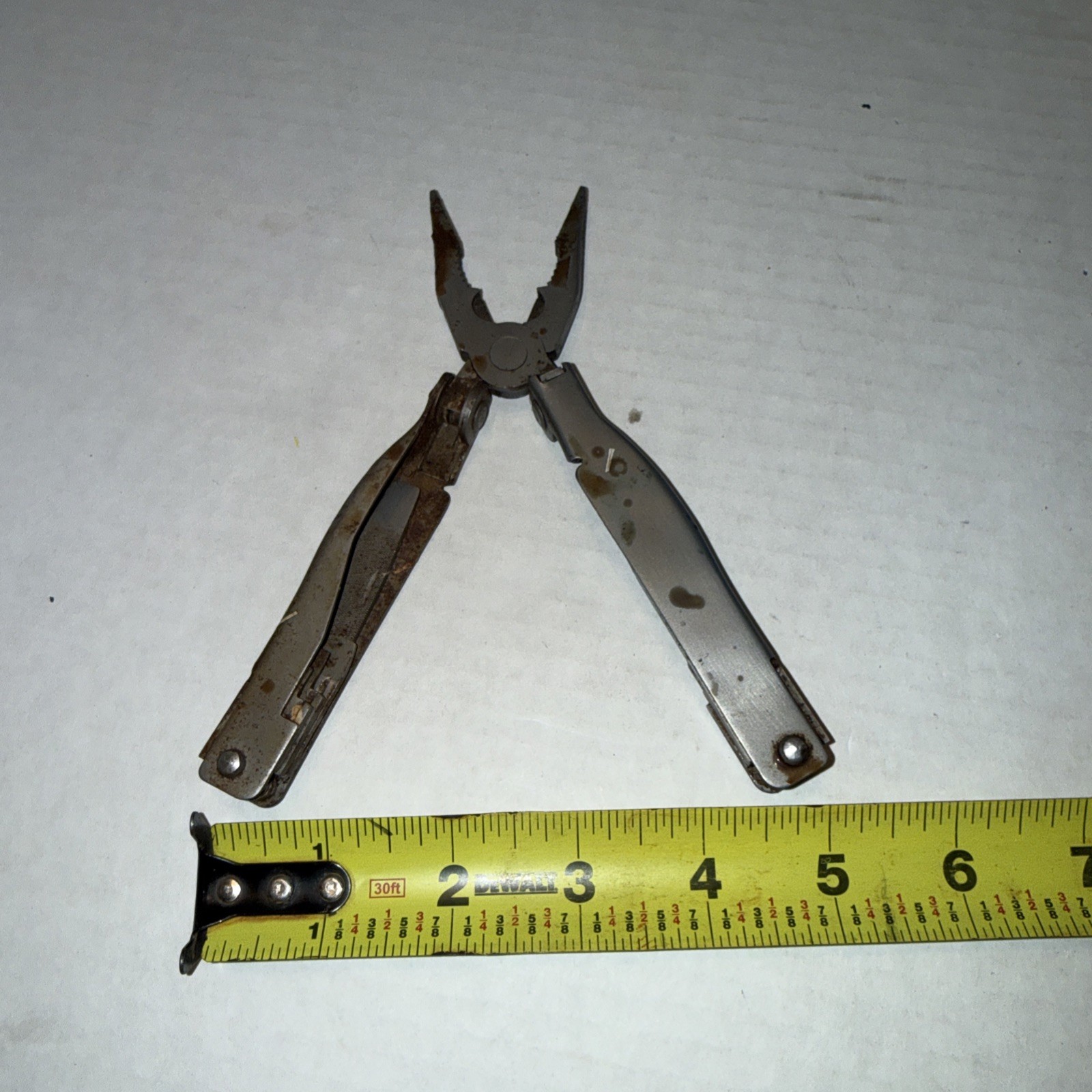 Multi Tool Lot Of 7 Small to medium size UST Ozark Trail Trim Sheffield Rusty !!