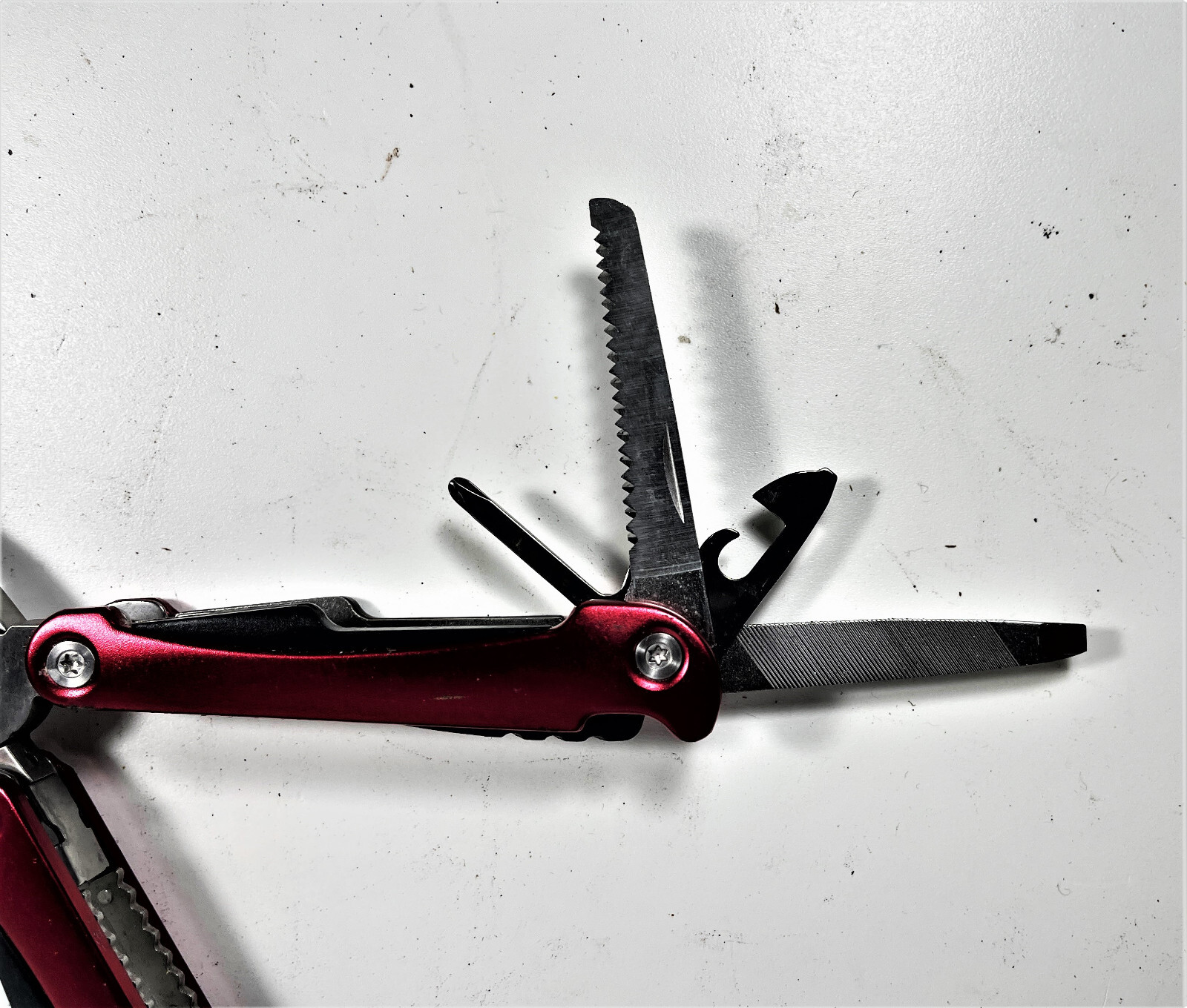 SHEFFIELD Pocket Size Multitool 9 in 1 Tools Stainless, Red Never Used