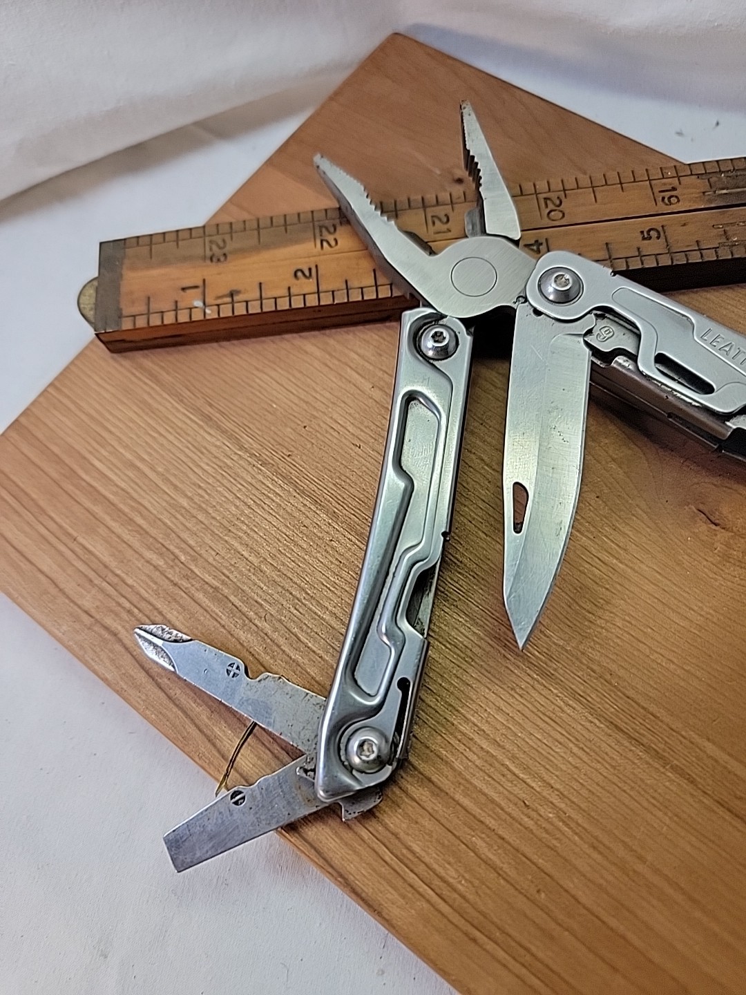 Leatherman Rev Vintage Multi-tool Pocket Knife