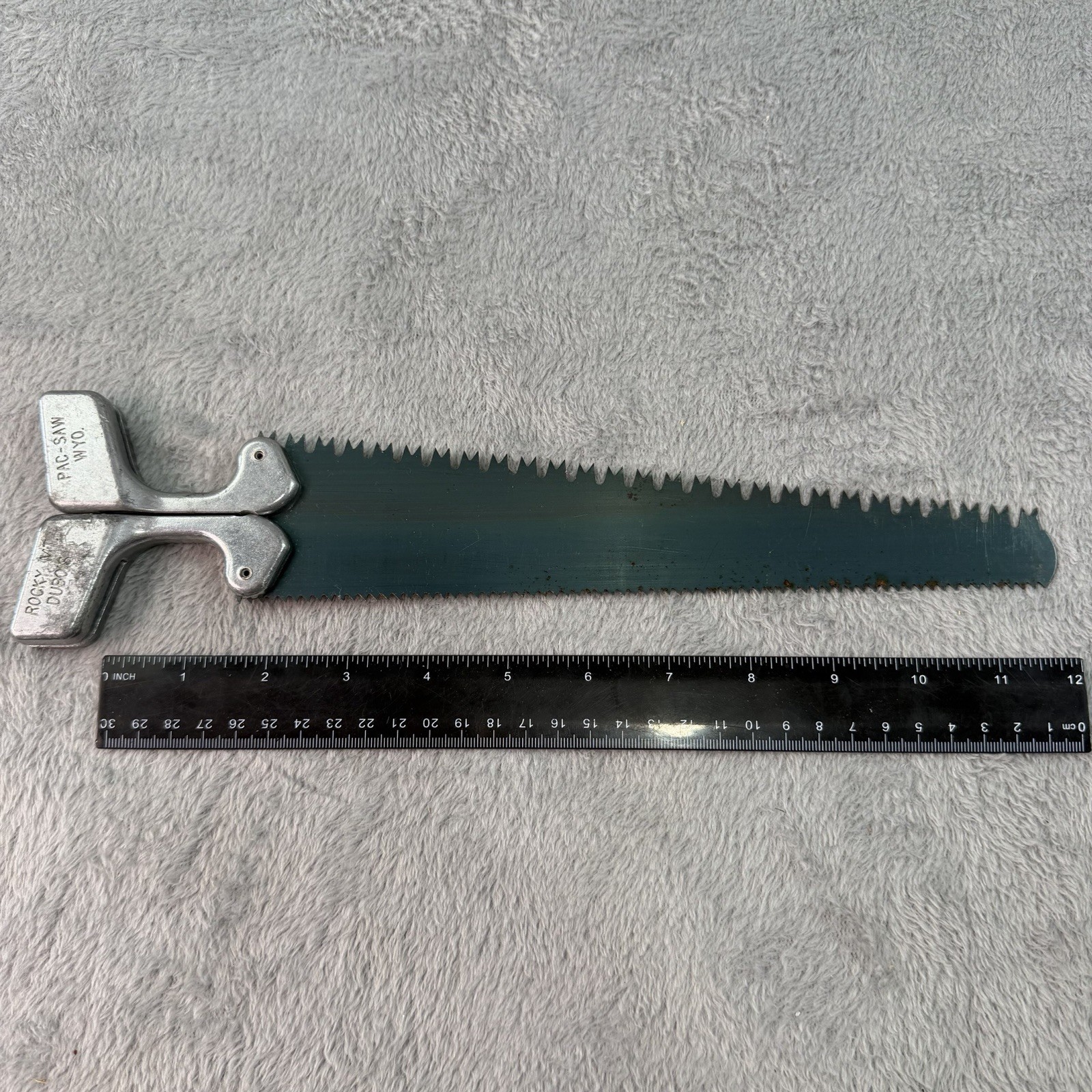 Vtg Rocky Mountain Pac Saw Dubois WY w Sheath Folding Wood Bone Saw Camp B497