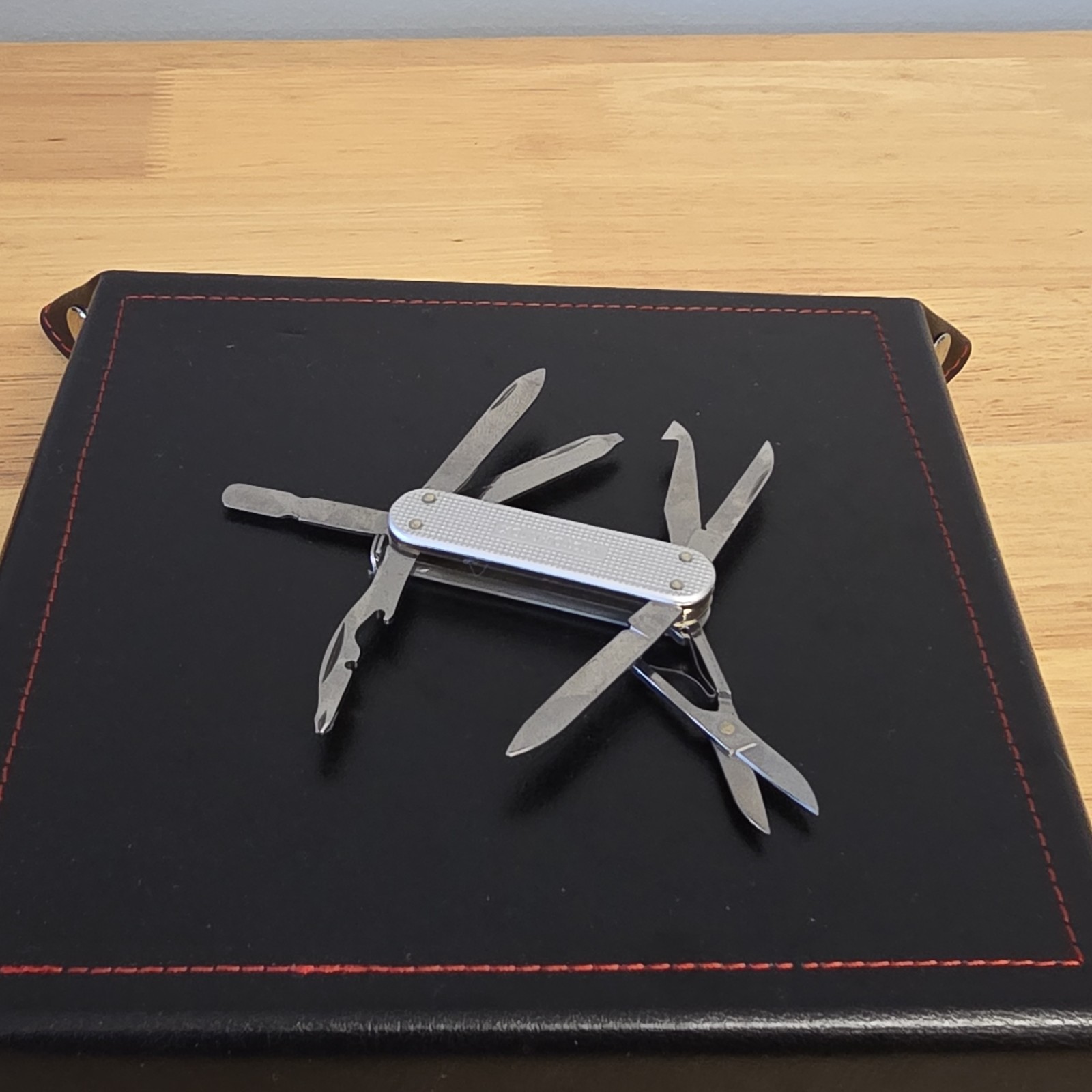 Victorinox MiniChamp Alox Multi-Tool Stainless Steel 0.6381.26