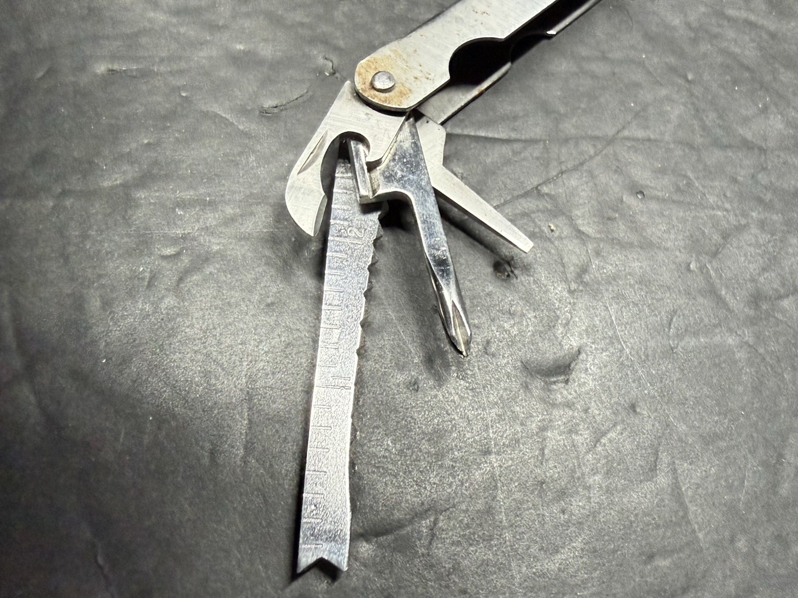 Vintage Original Leatherman Tool US REG TM 1325473 Multi-Tools Portland Oregon