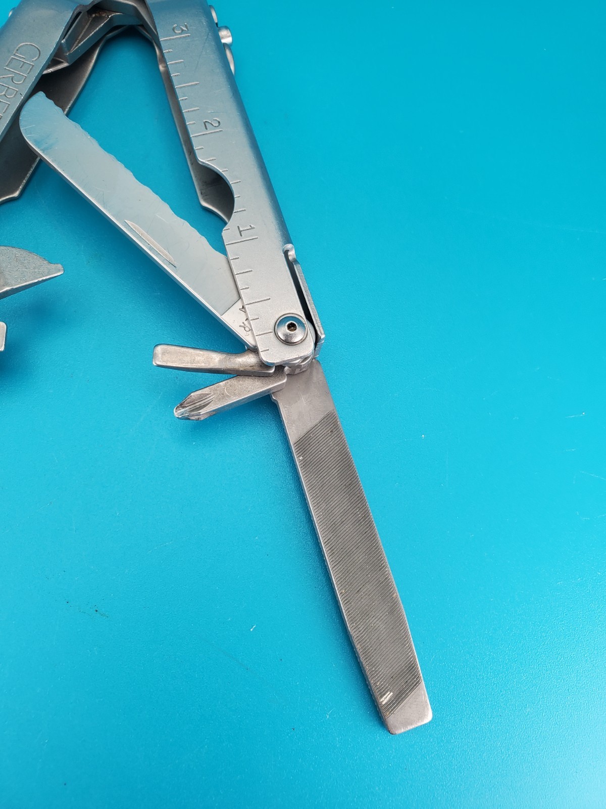 Gerber Vintage Stainless Steel Needlenose MP400 Multi-Tool!
