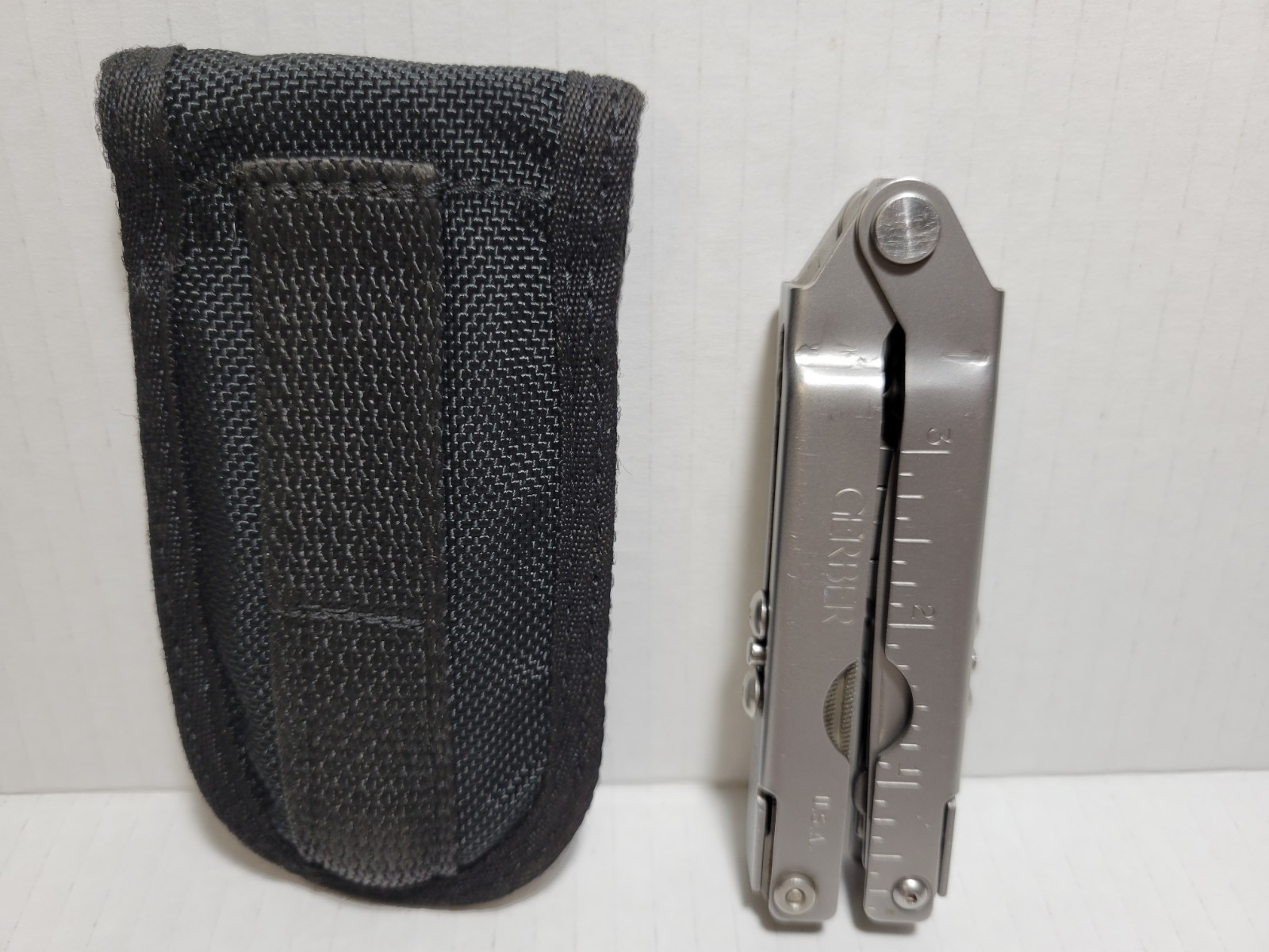 Vintage Gerber Multi Plier Tool Patent 5142721/5142844 with Sheath USA