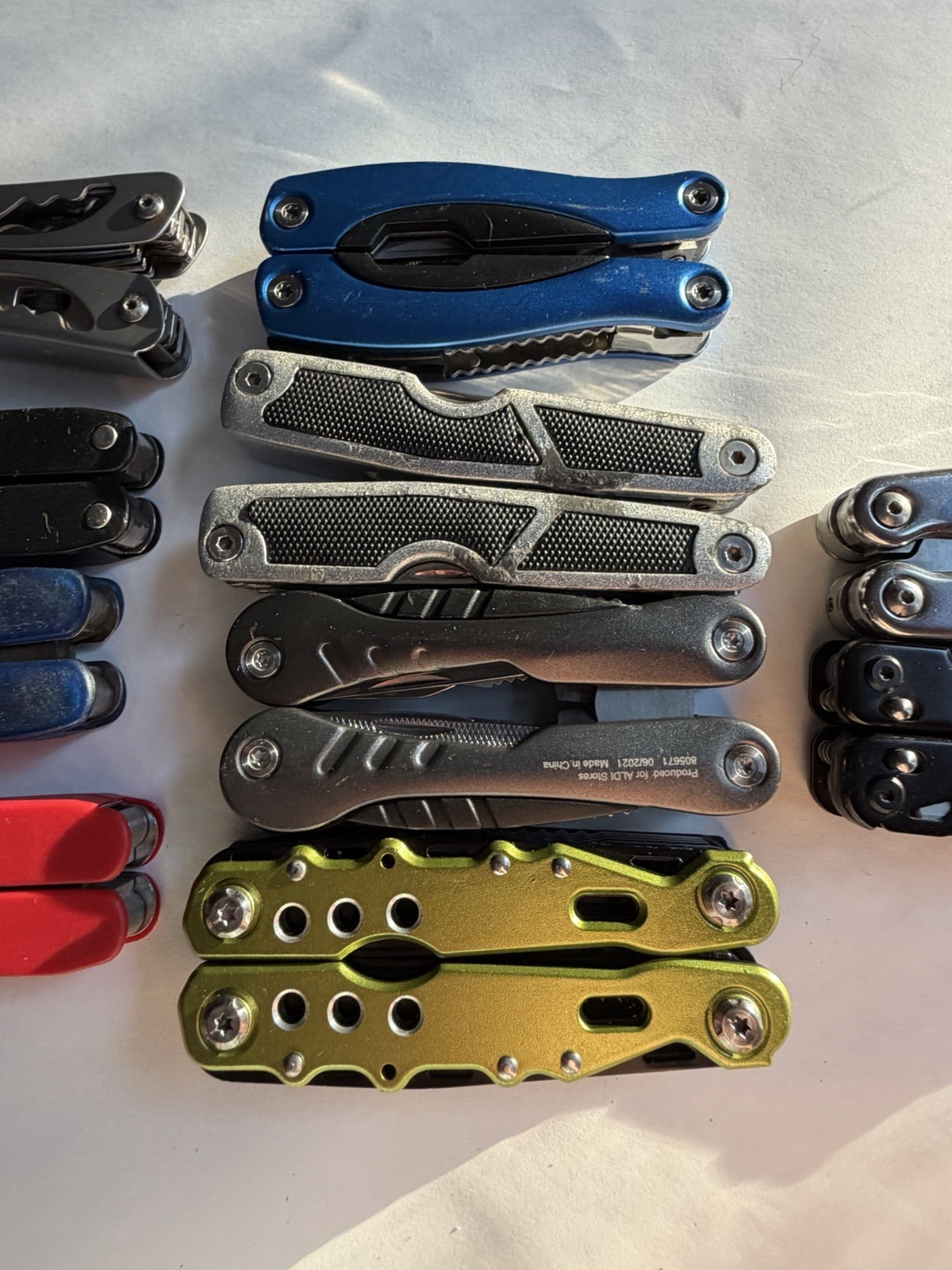 Big Lot of 10 Multi-Tools Pocket Knives, Various Brands inc Ozark Trail, Perwin