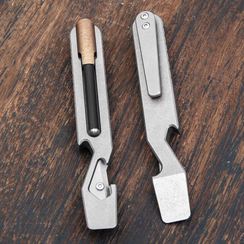 Titanium Alloy Multifunctional Pry Bar Crowbar Outdoor EDC with Strike Fire Tool
