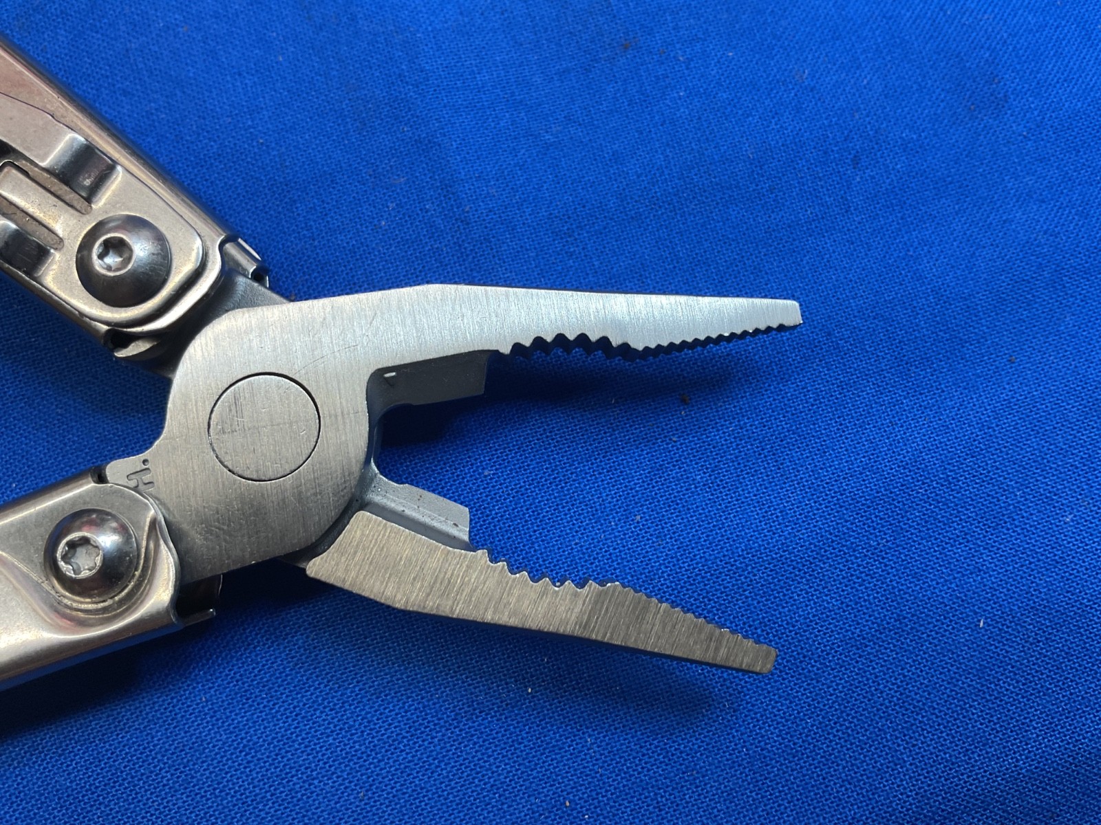 Leatherman Rev Multi-Tool Knife Plier 2020 Date Code