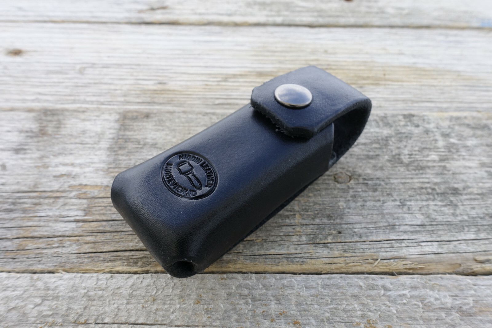 Leather Sheath for Leatherman WAVE. One Piece Riveted Design