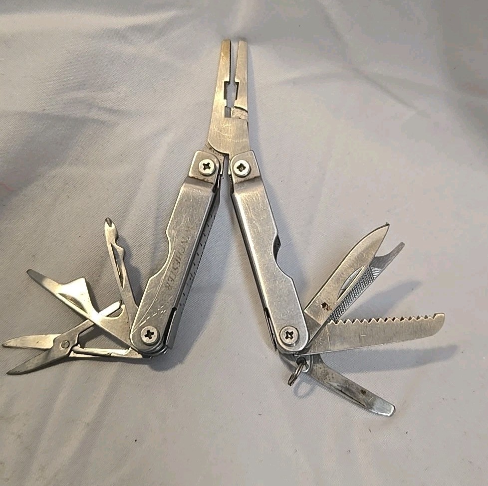 Vintage Winchester Stainless Multi Tool with 8 piece tool set 3″