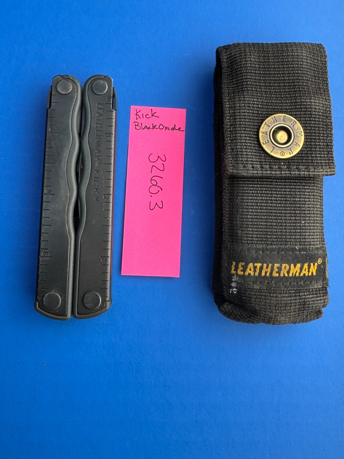 Leatherman Kick MultiTool Black Oxide – hunting, fishing, camping, hiking