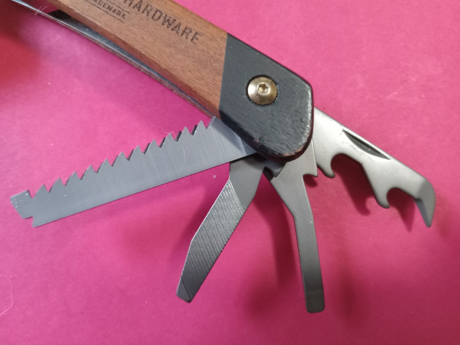 New Gentlemen’s Hardware Pliers Multi-Tool No 627 