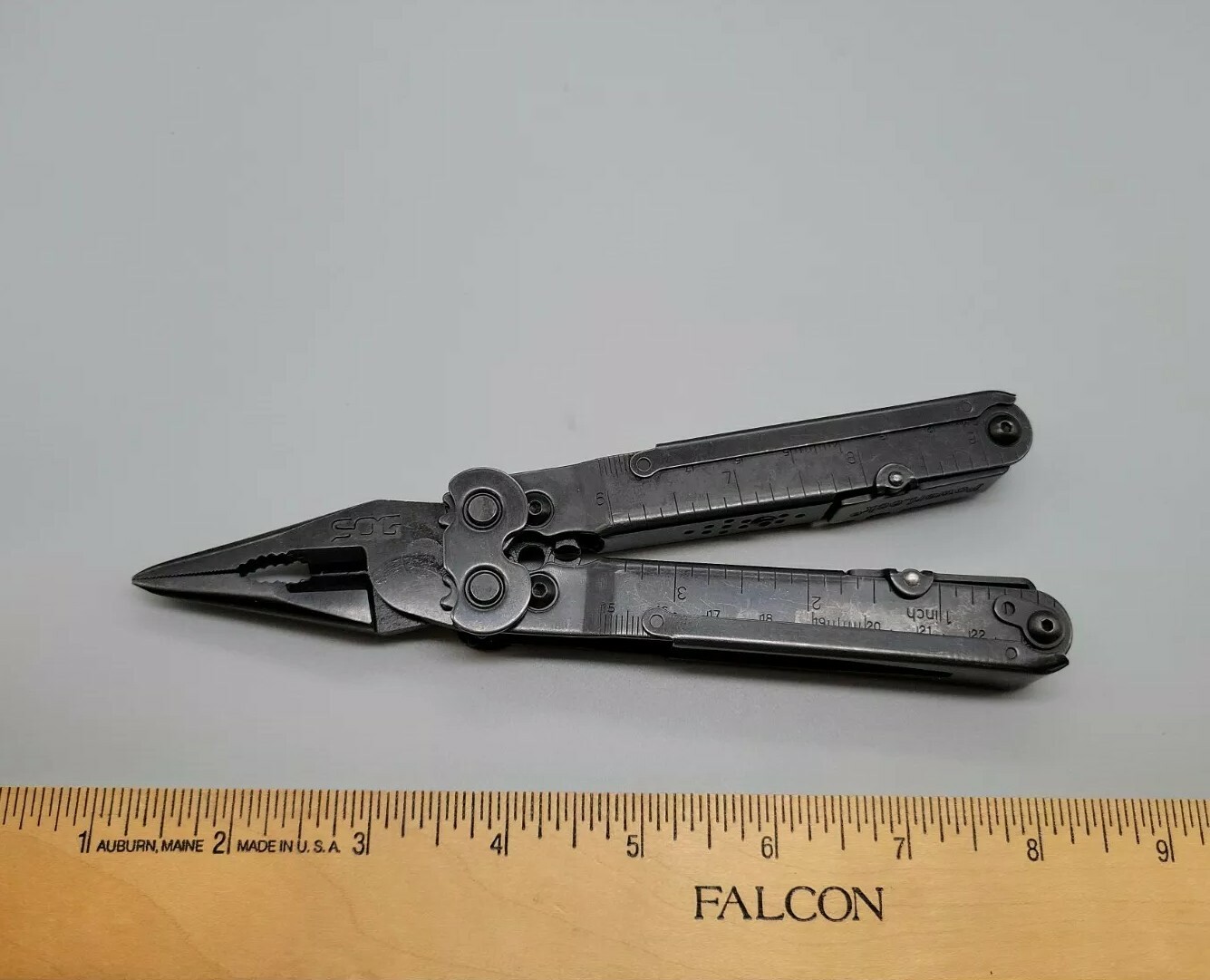 SOG PowerLock Multitool Black Oxide Combo Knife Scissors Saw File