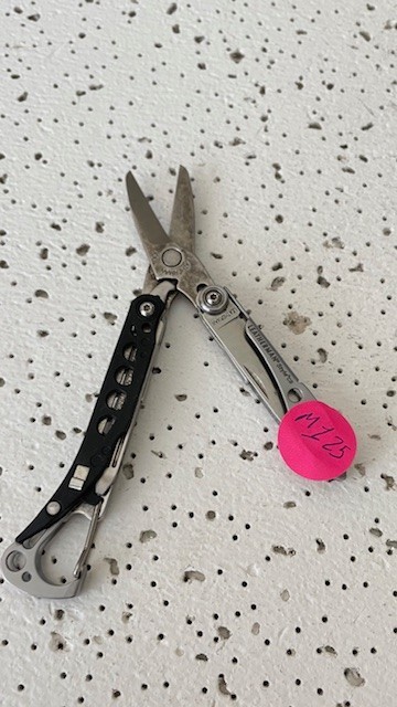 Vintage Leatherman Style CS Black Scissors File Knife Multi Tool – – – – –