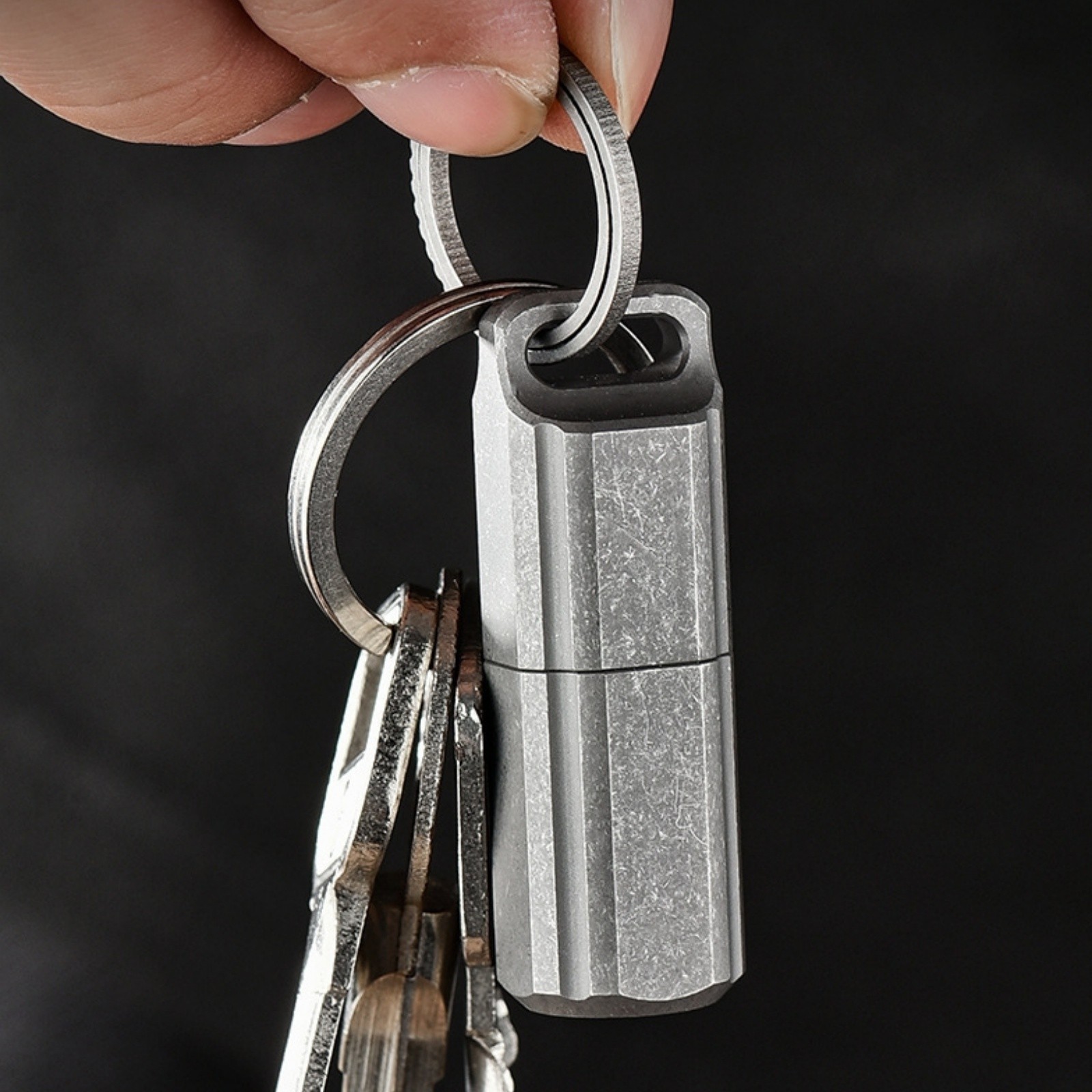 Titanium Alloy EDC Capsule Pill Holder Lighter Case Outdoor Storage Waterproof