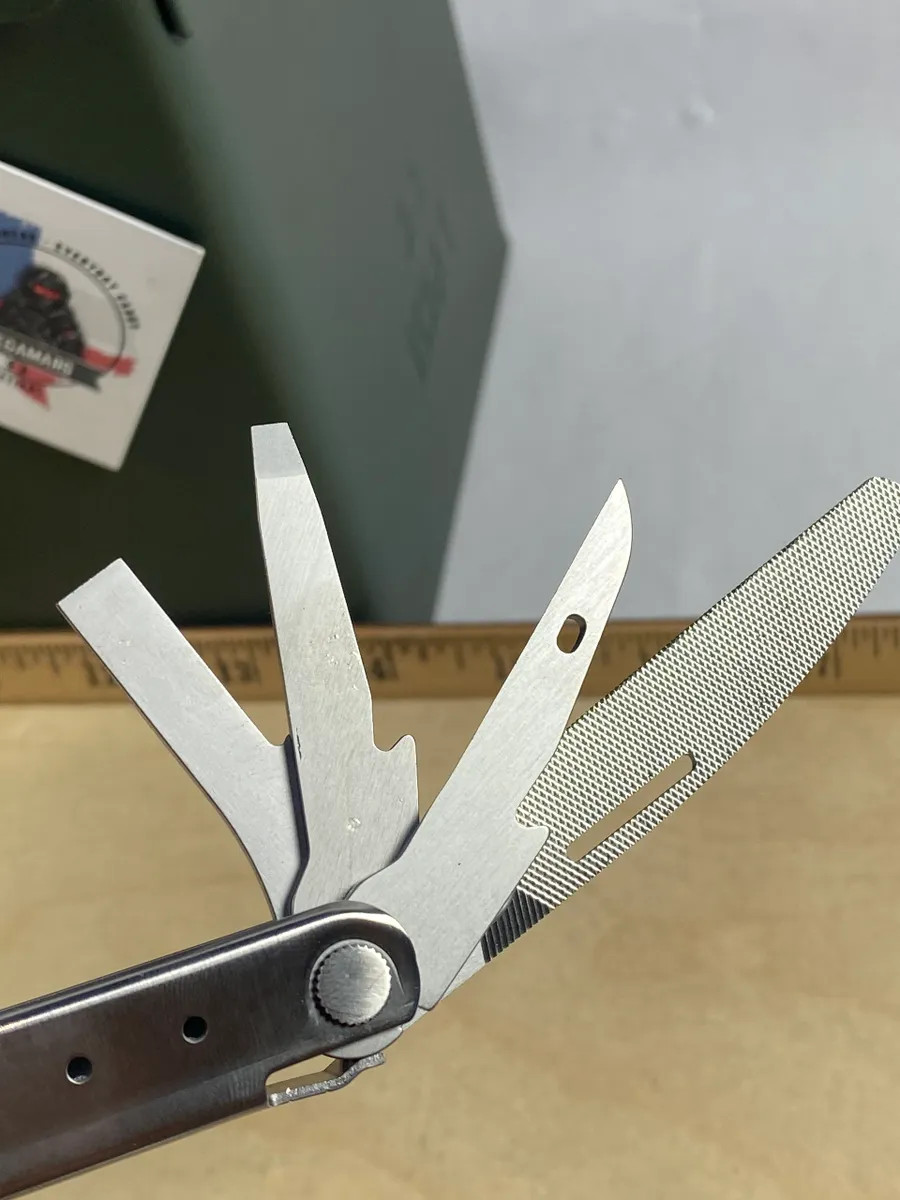 Leatherman Bond #BN3. Looks/feel brand new. (MSRP $59.95 NEW)