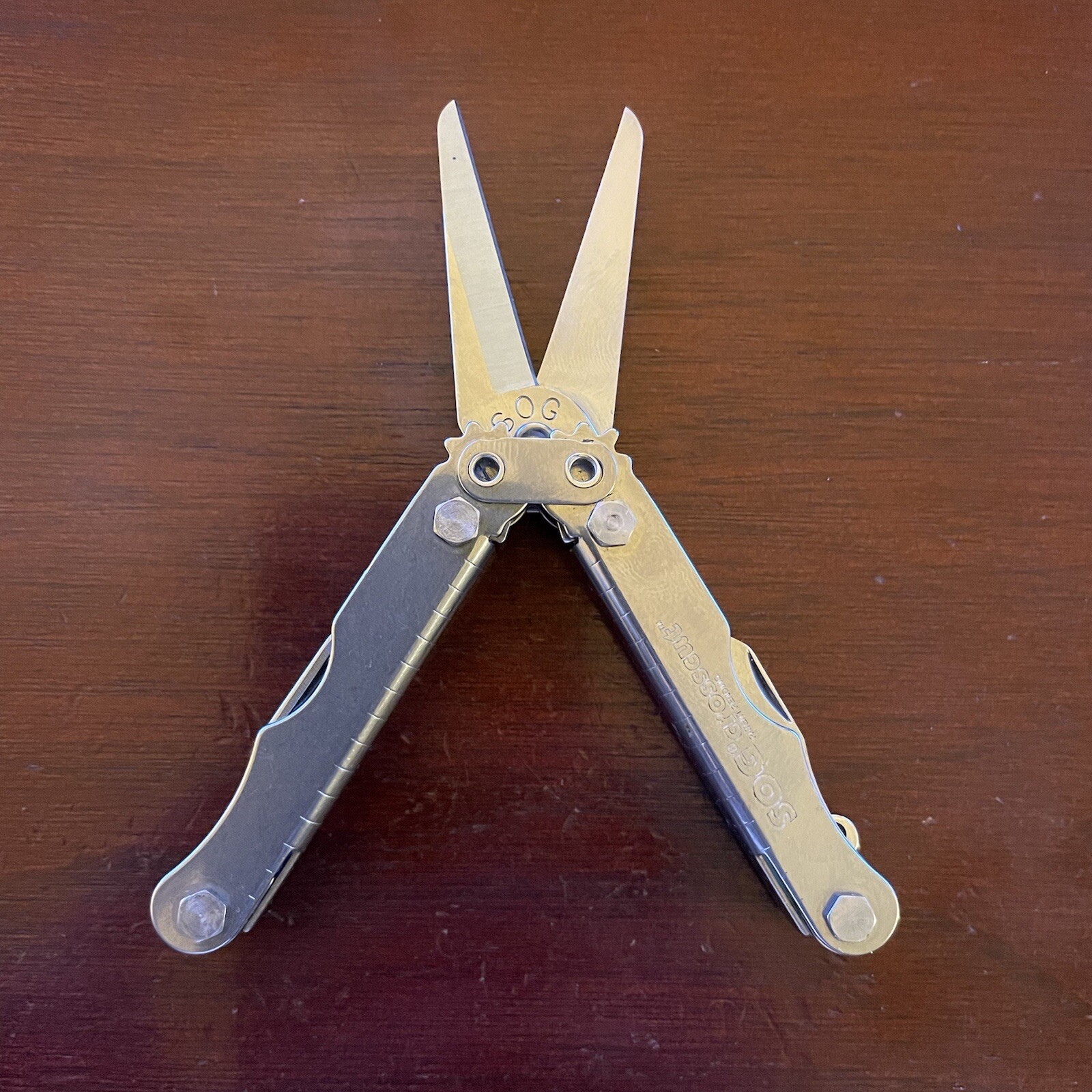 Limited Tweezer SOG Crosscut (Original) scissor based multitool, hunt, fish, EDC