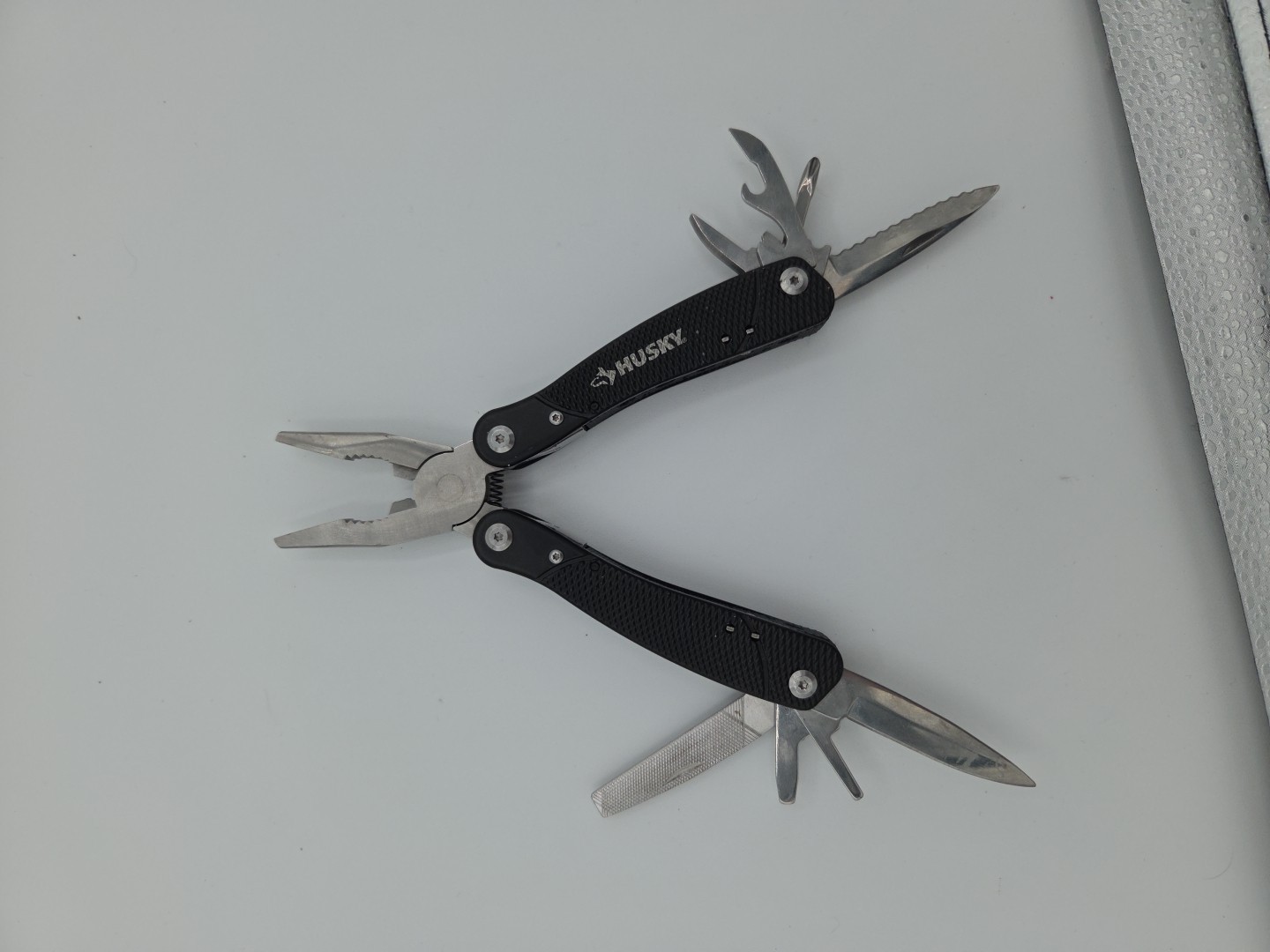 Husky Multi Tool 9 In 1